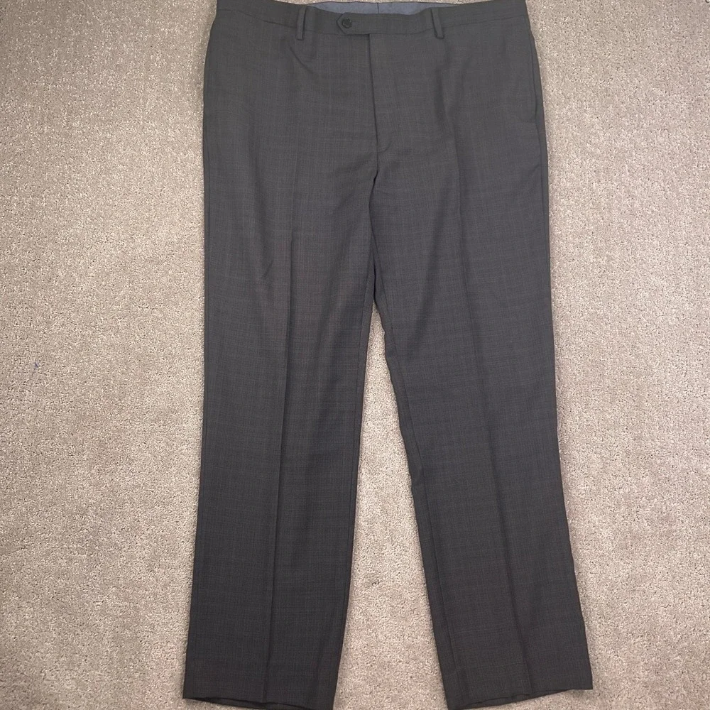 Tommy Hilfiger Suit Mens 46L 41W 31.5L Charcoal Gray Plaid Classic Neutral‎ Wool